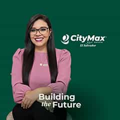 Sthefany Perdomo Licda. en Administración Comercial