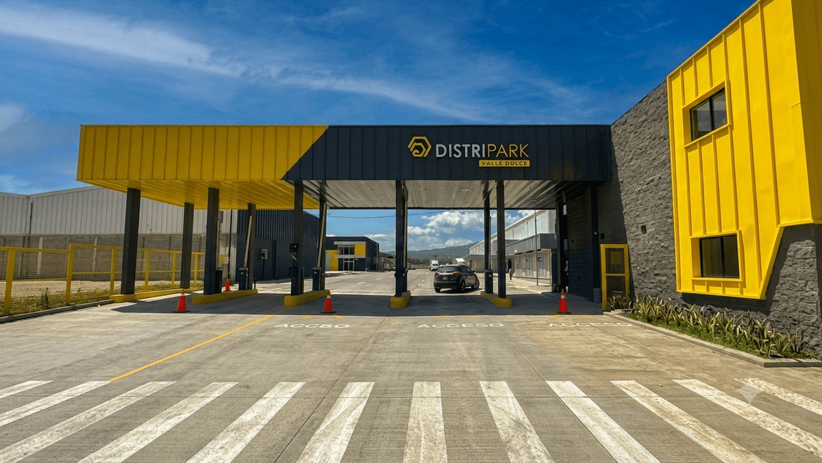 Bodega con oficina de 442 metros en Distribodegas Apopa - foto 1