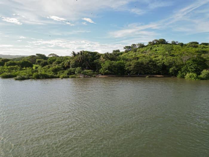 Terreno de playa con vista al mar en La Unión  - foto 1