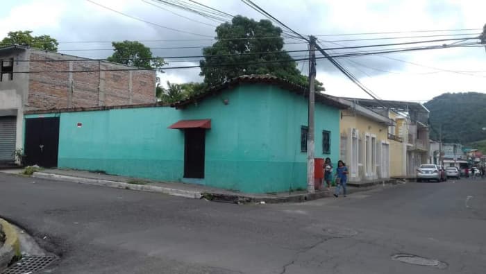 Propiedad comercial con la mejor ubicación San Vicente - foto 1