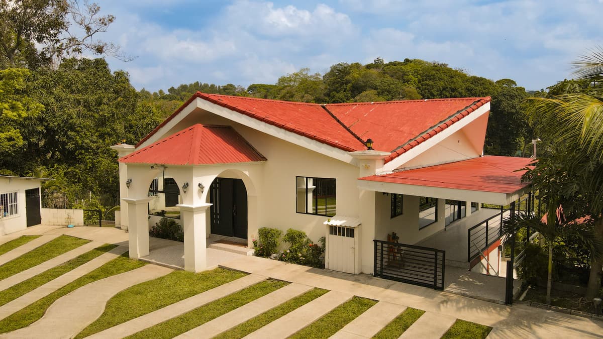 Espectacular casa de campo en venta rodeado naturaleza - foto 1