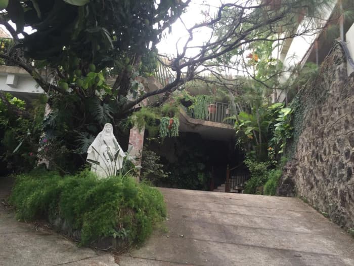 Amplia propiedad comercial en venta en Colonia Escalón - foto 1