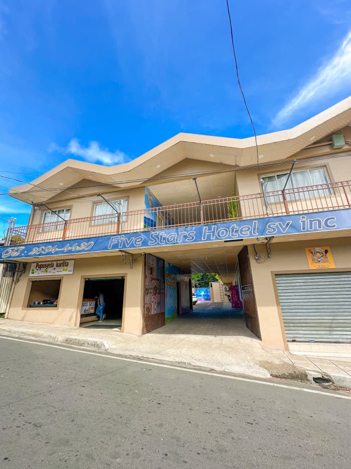 Hotel en venta Berlín Usulután oportunidad de inversión - foto 1