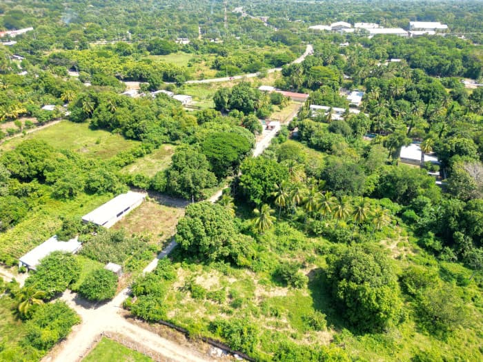 Proyecto 31 lotes listos para urbanizar por Aeropuerto - foto 1