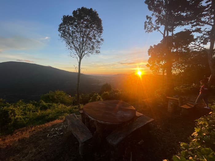 Terreno de una manzana en Comasagua espectacular vista - foto 3