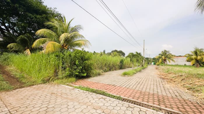 Terrenos en residencial Villa de Altamira Sonzacate  - foto 2