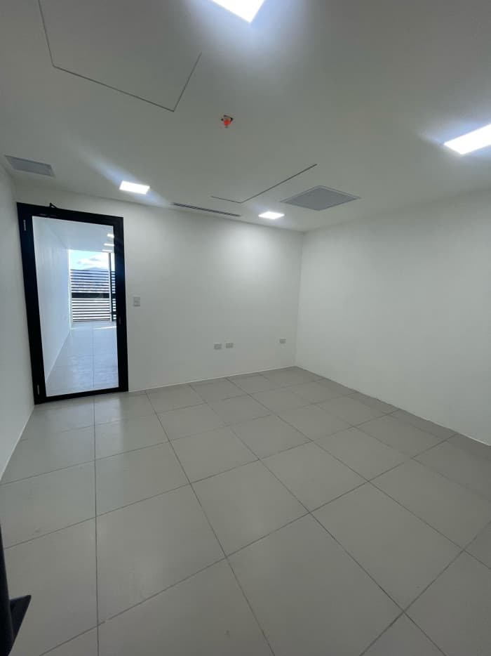 Consultorio medico en alquiler Torre Humana  - foto 3