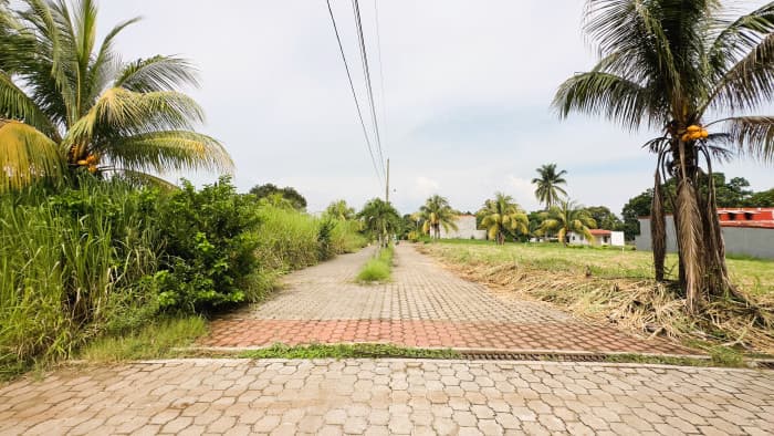 Terrenos en residencial Villa de Altamira Sonzacate  - foto 3