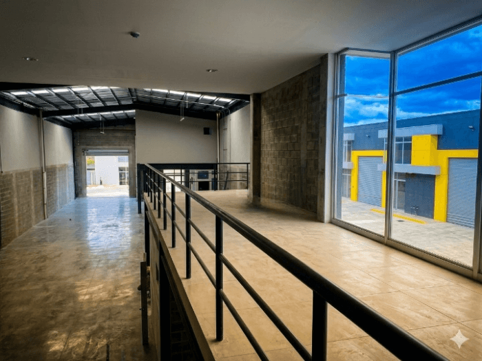 Bodega con oficina de 442 metros en Distribodegas Apopa - foto 2