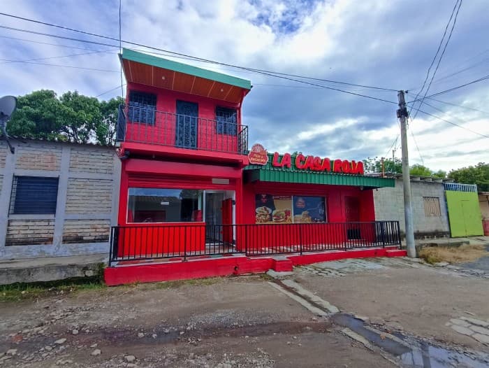 Casa comercial para restaurante en Nejapa Col El Cambio - foto 3