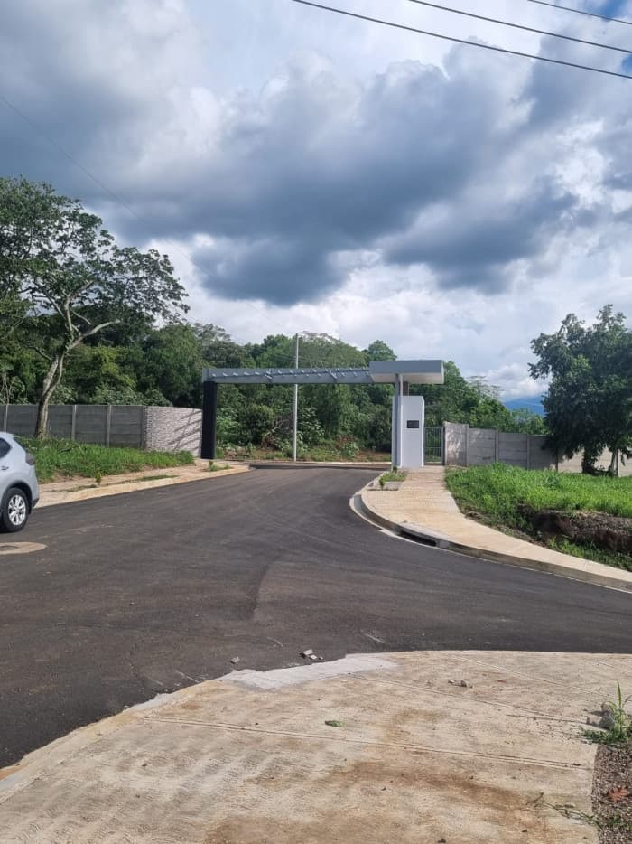 Terreno residencial financiado en venta en El Sinaí - foto 3