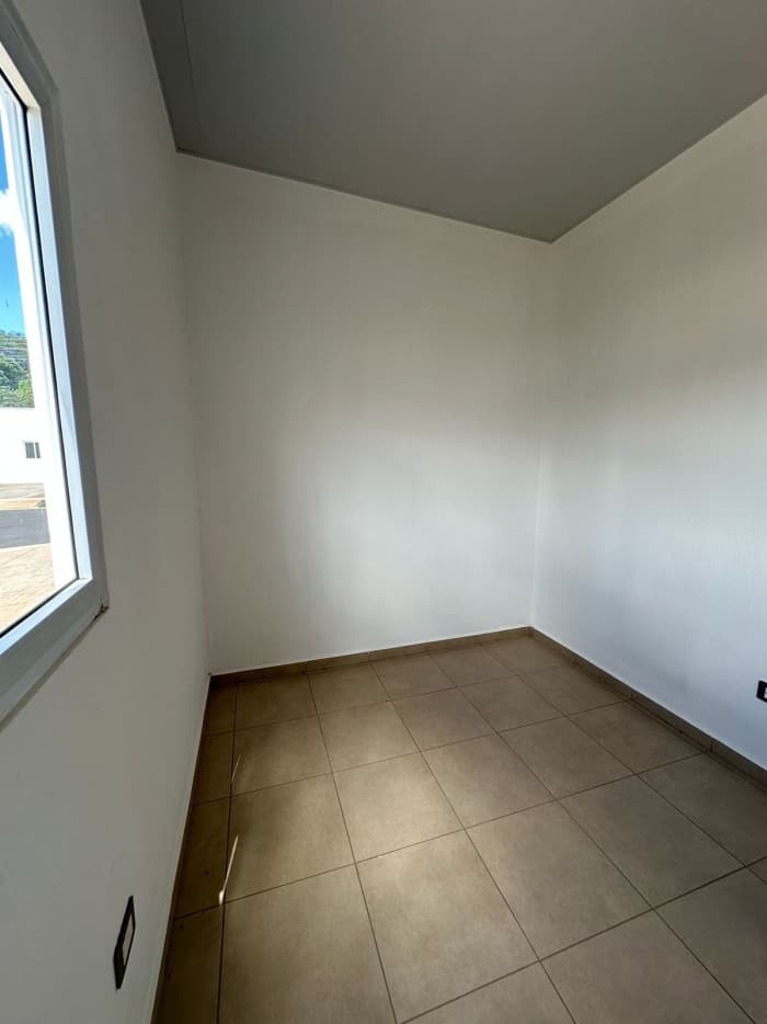 Alquiler de casa nueva en EcoTerra Santa Ana - foto 4