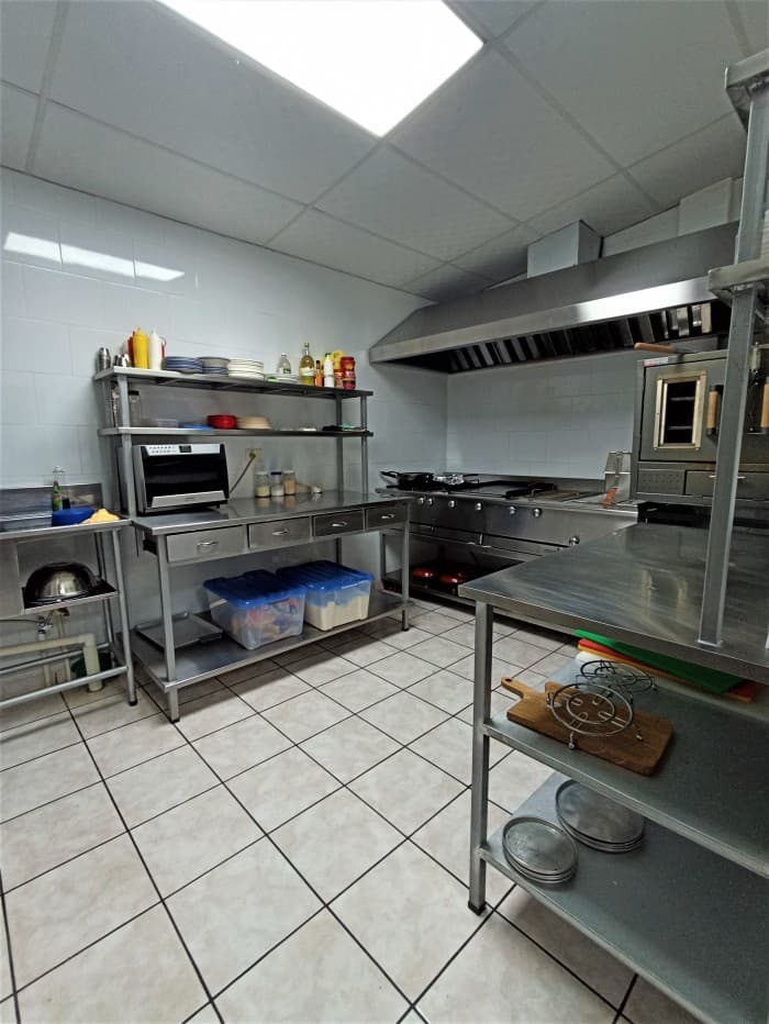 Casa comercial para restaurante en Nejapa Col El Cambio - foto 4