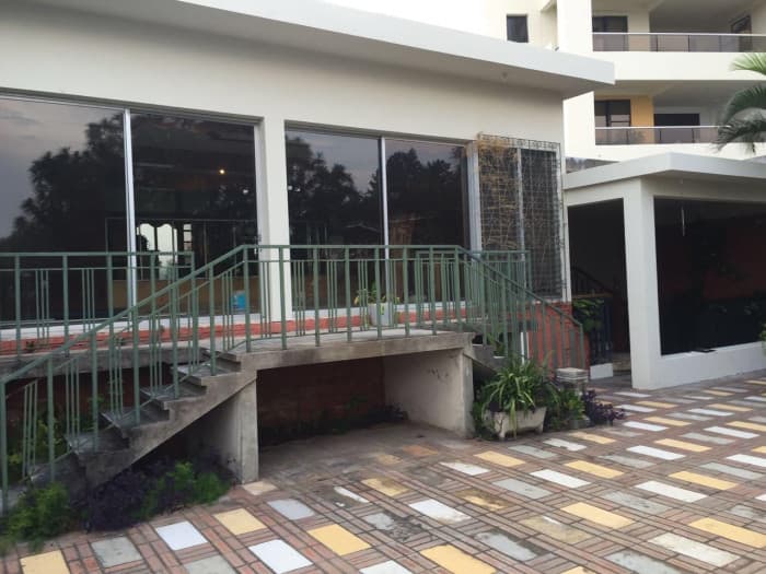 Amplia propiedad comercial en venta en Colonia Escalón - foto 4