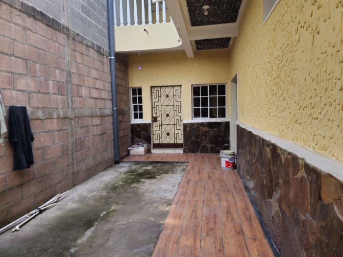Casa comercial en centro de San Miguel - foto 2