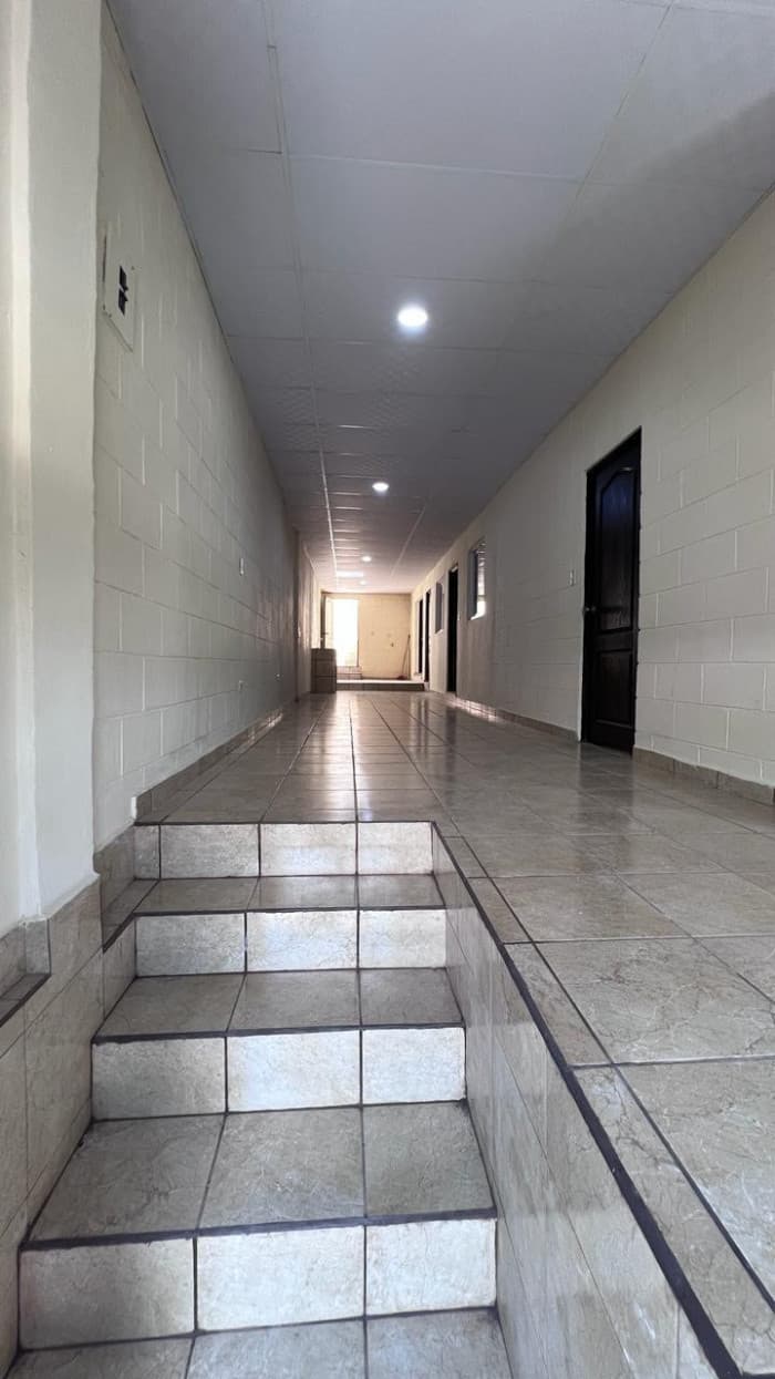 Casa completamente remodelada en Tonacatepeque - foto 2