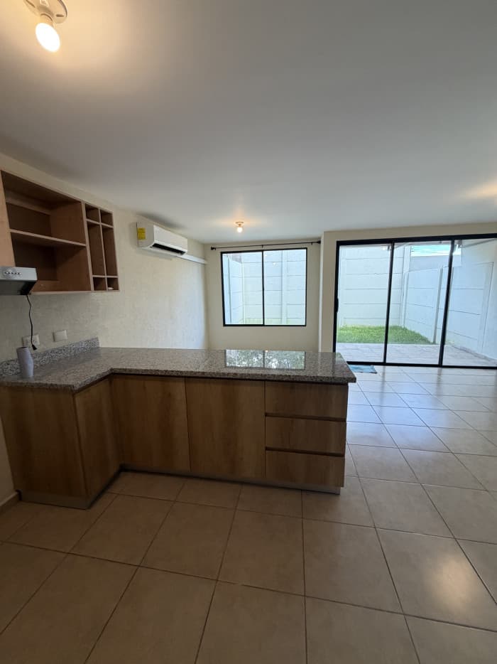 Casa a estrenar en alquiler Res Paseo Las Flores - foto 3