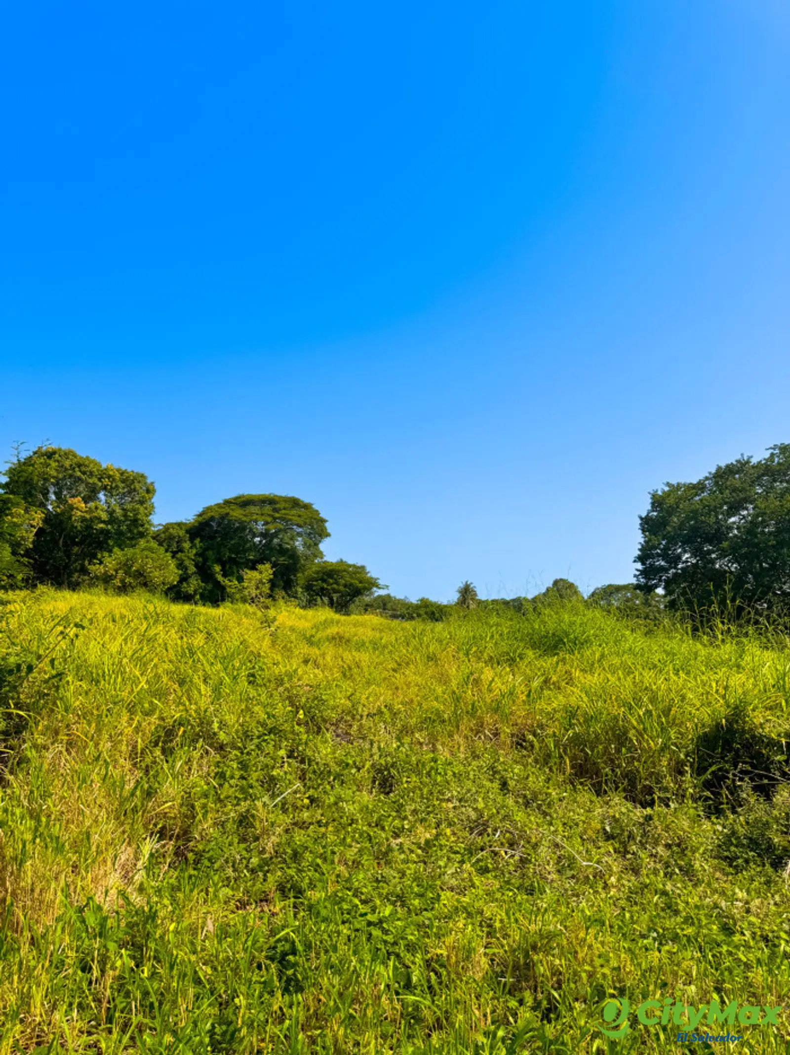 Terreno en venta en Zacatecoluca La Paz - foto 1
