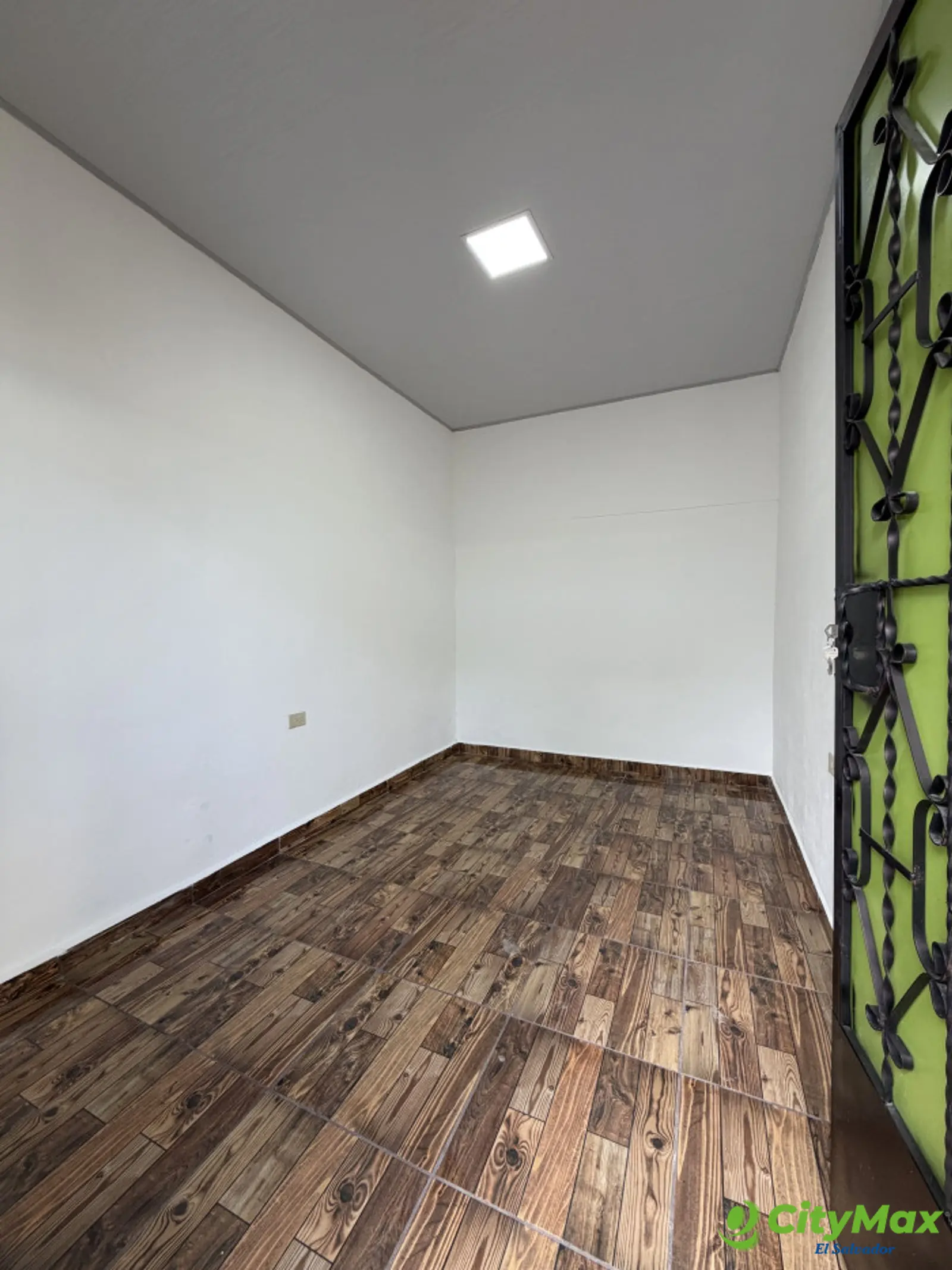 Casa a estrenar en venta en El Edén Colón  - Habitación Jr