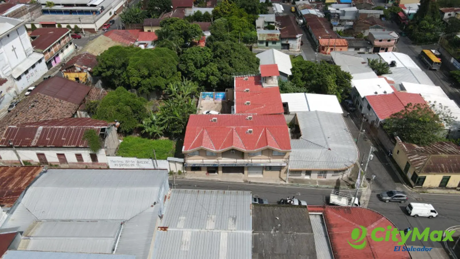 Hotel en venta Berlín Usulután oportunidad de inversión - Hotel con excelente ubicación