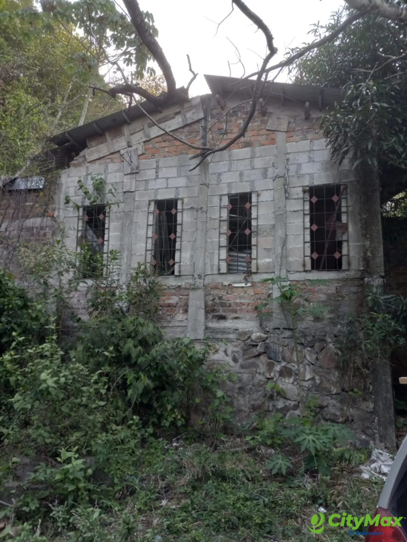 Terreno en venta en La Reina Chalatenango - foto 8