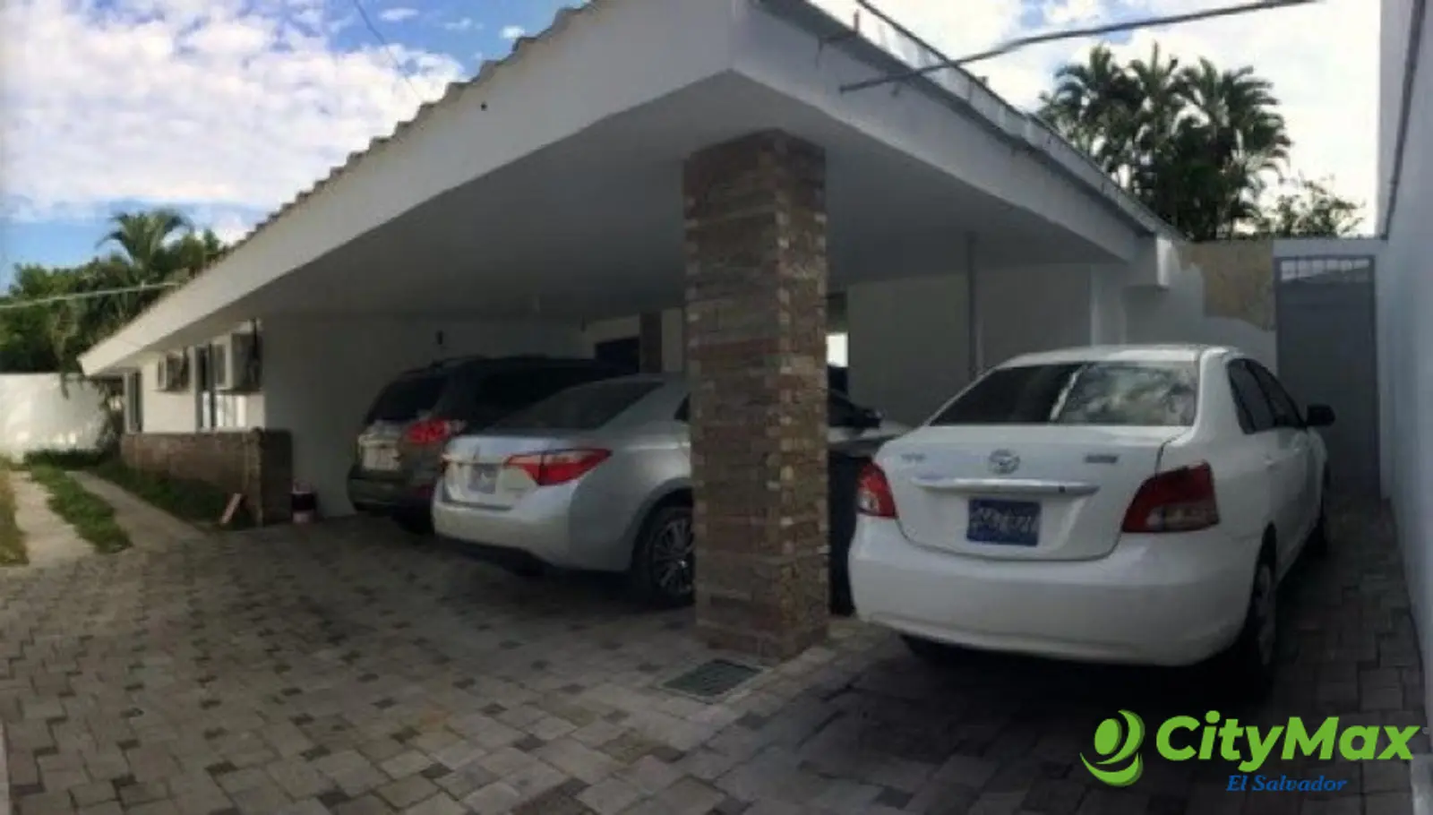 Alquilo propiedad comercial 539 m² Escalón 9 parqueos - foto 2