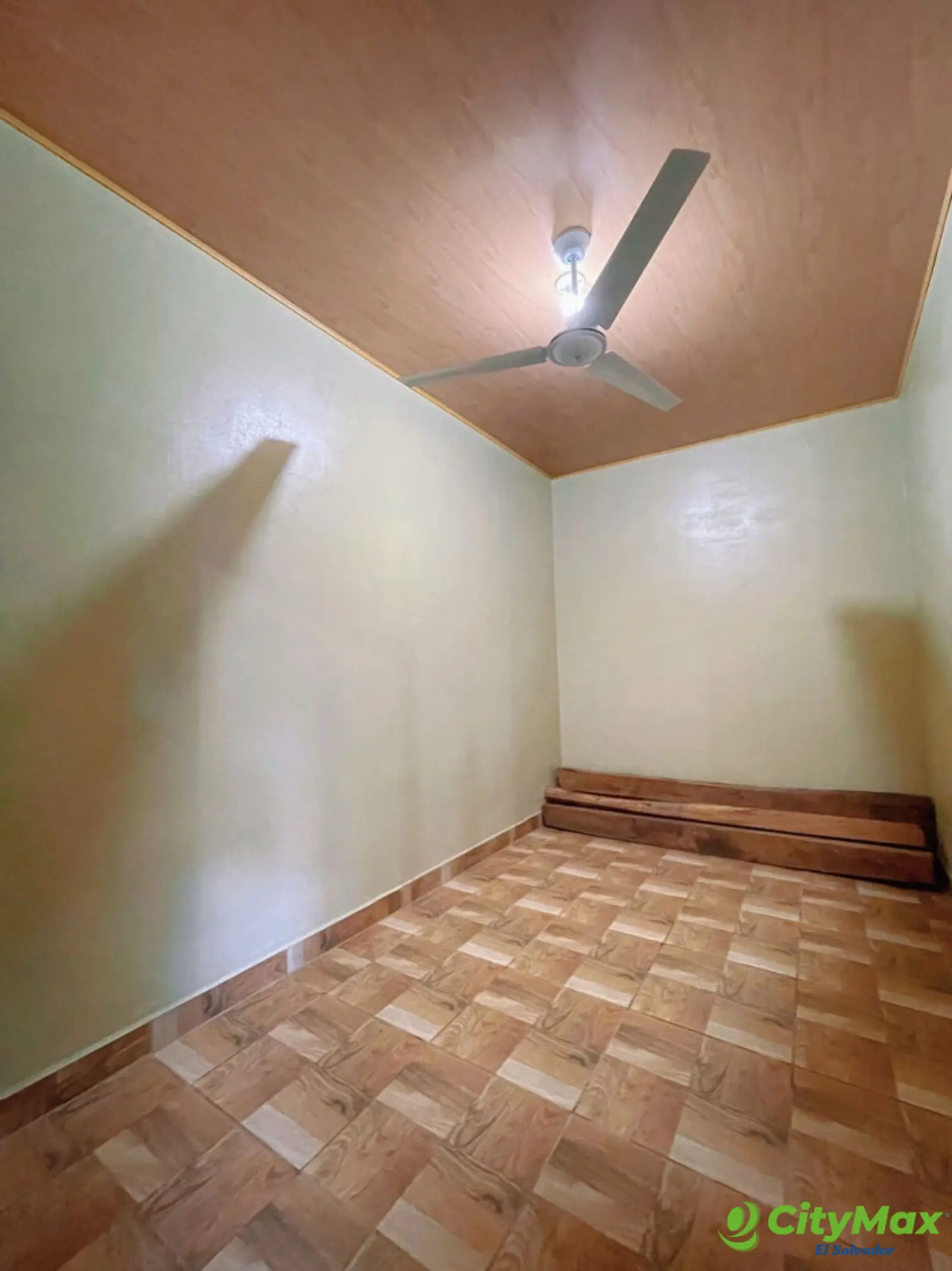 Hermosa casa en Residencial Santa Monica Chapeltique - habitacion 1
