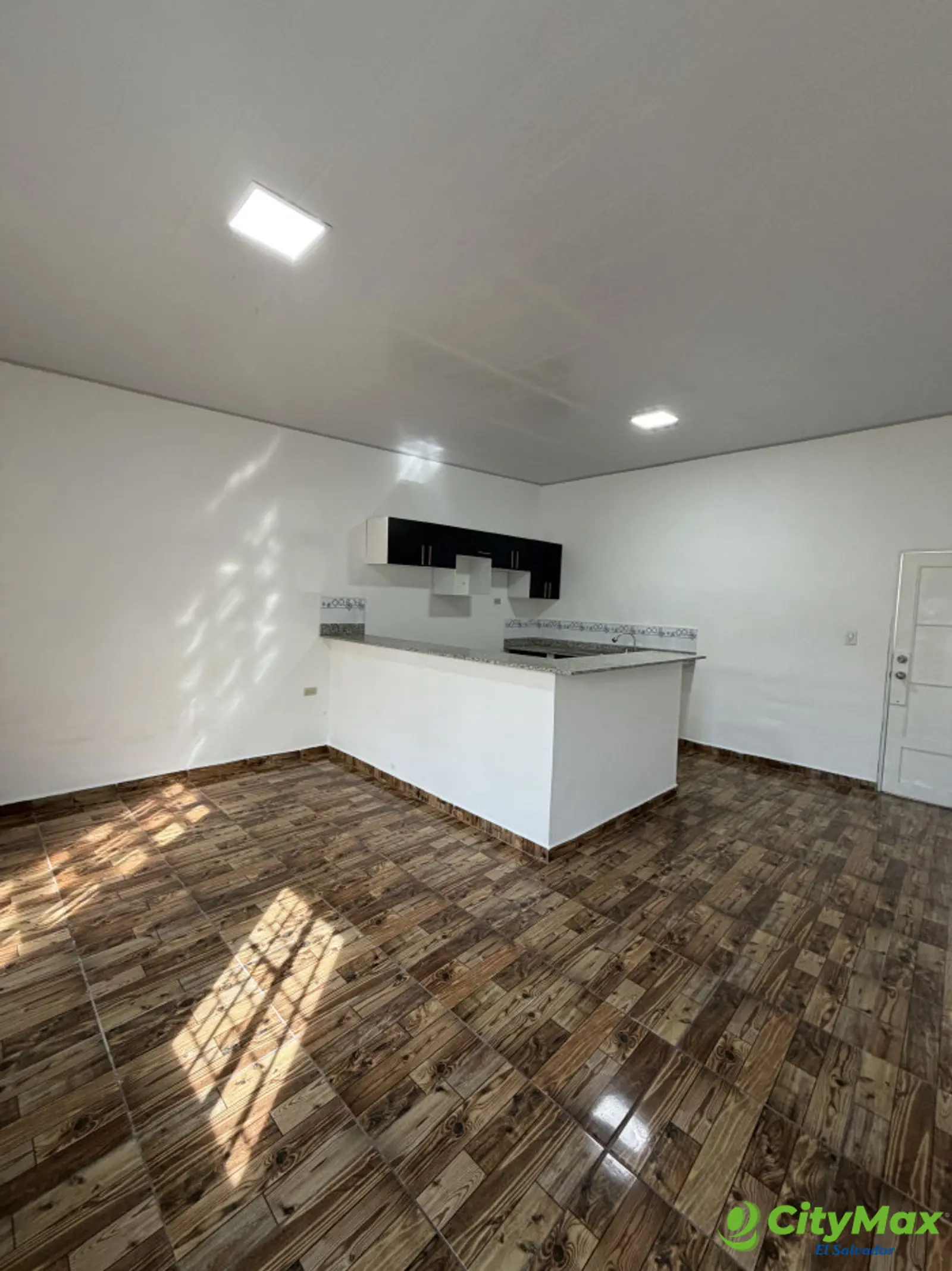 Casa a estrenar en venta en El Edén Colón  - Sala comedor cocina