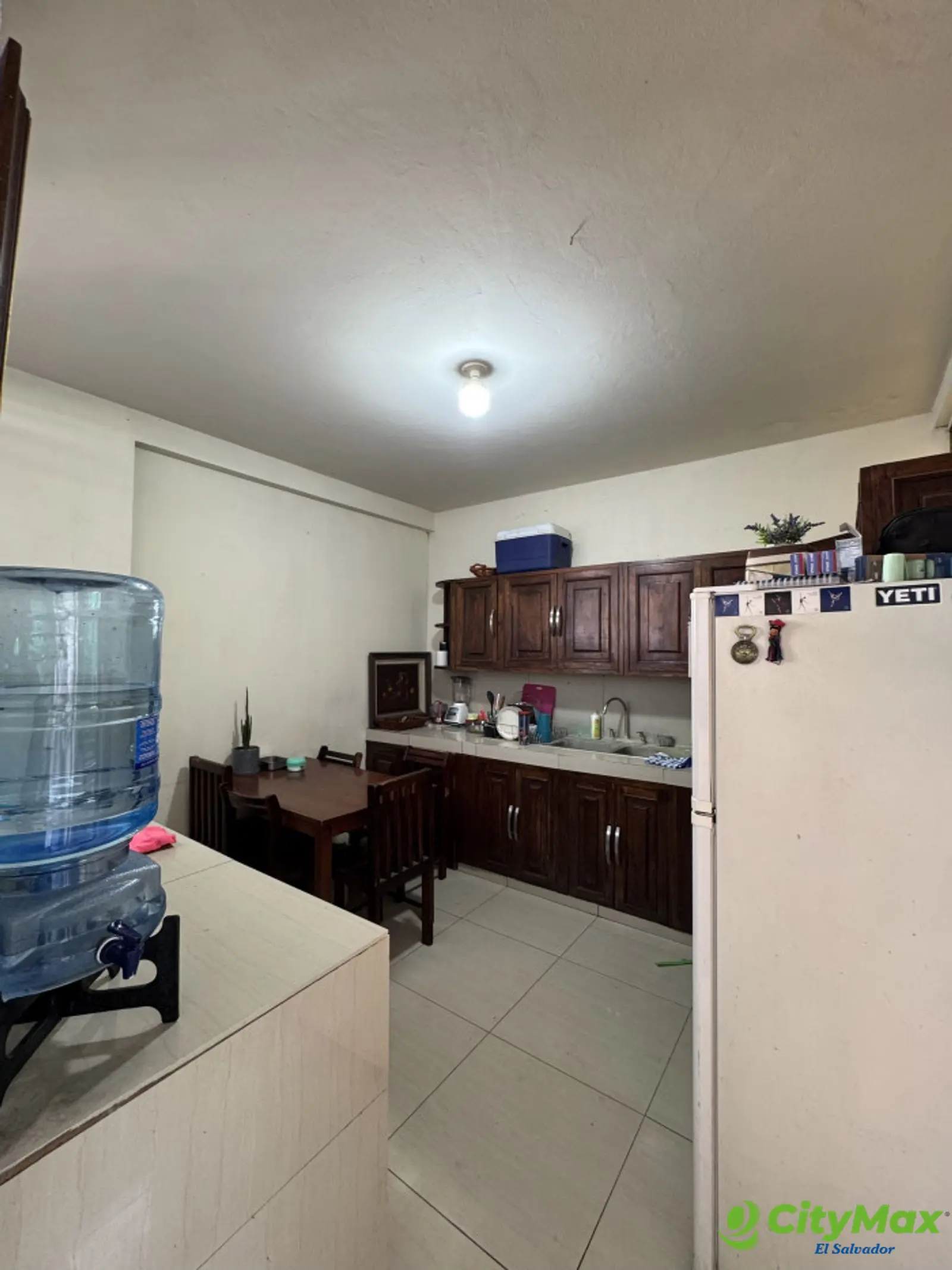Amplia propiedad comercial en venta en Colonia Escalón - foto 17