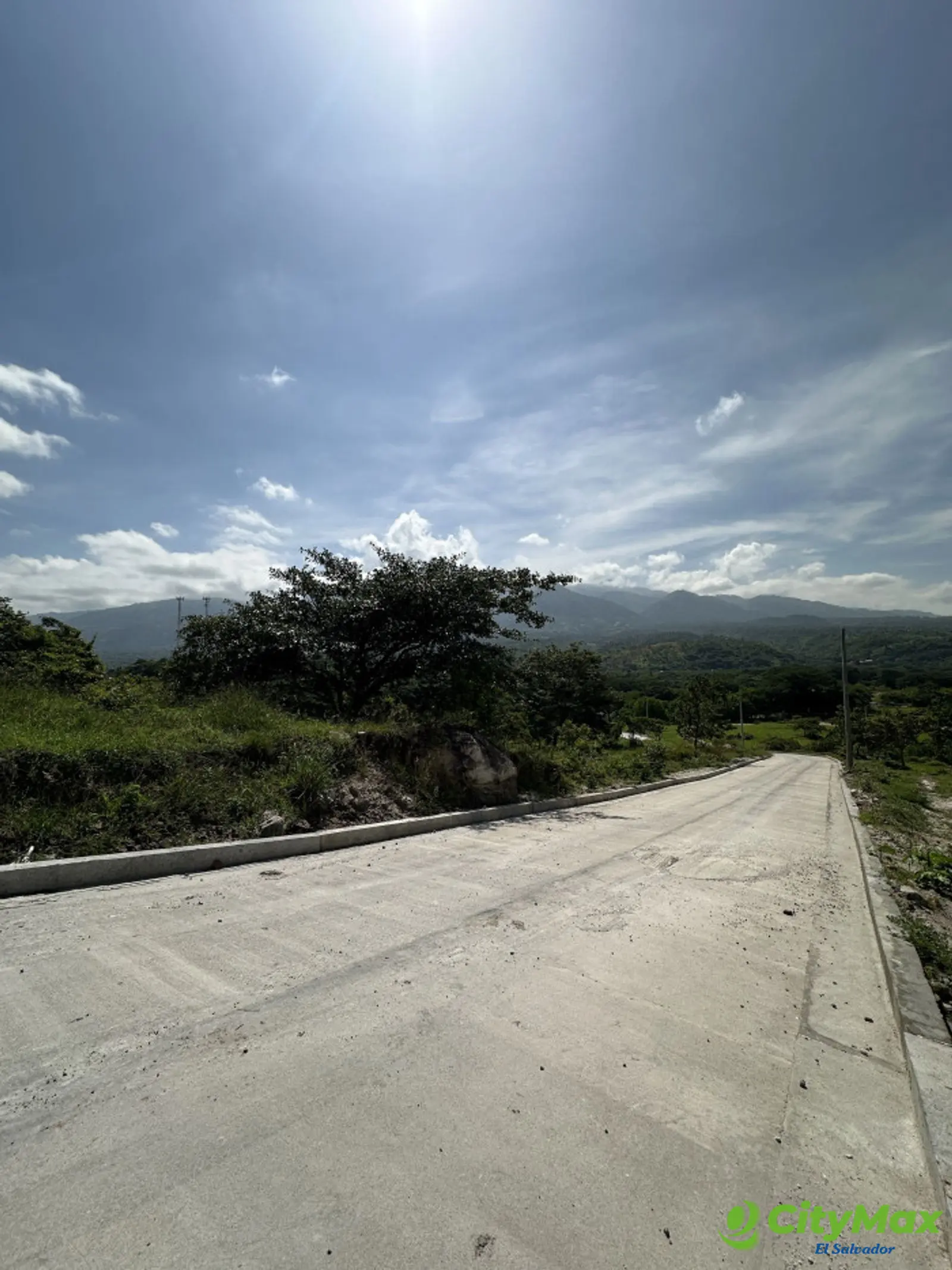 Terreno amplio en venta en Citalá Chalatenango - Calles del proyecto