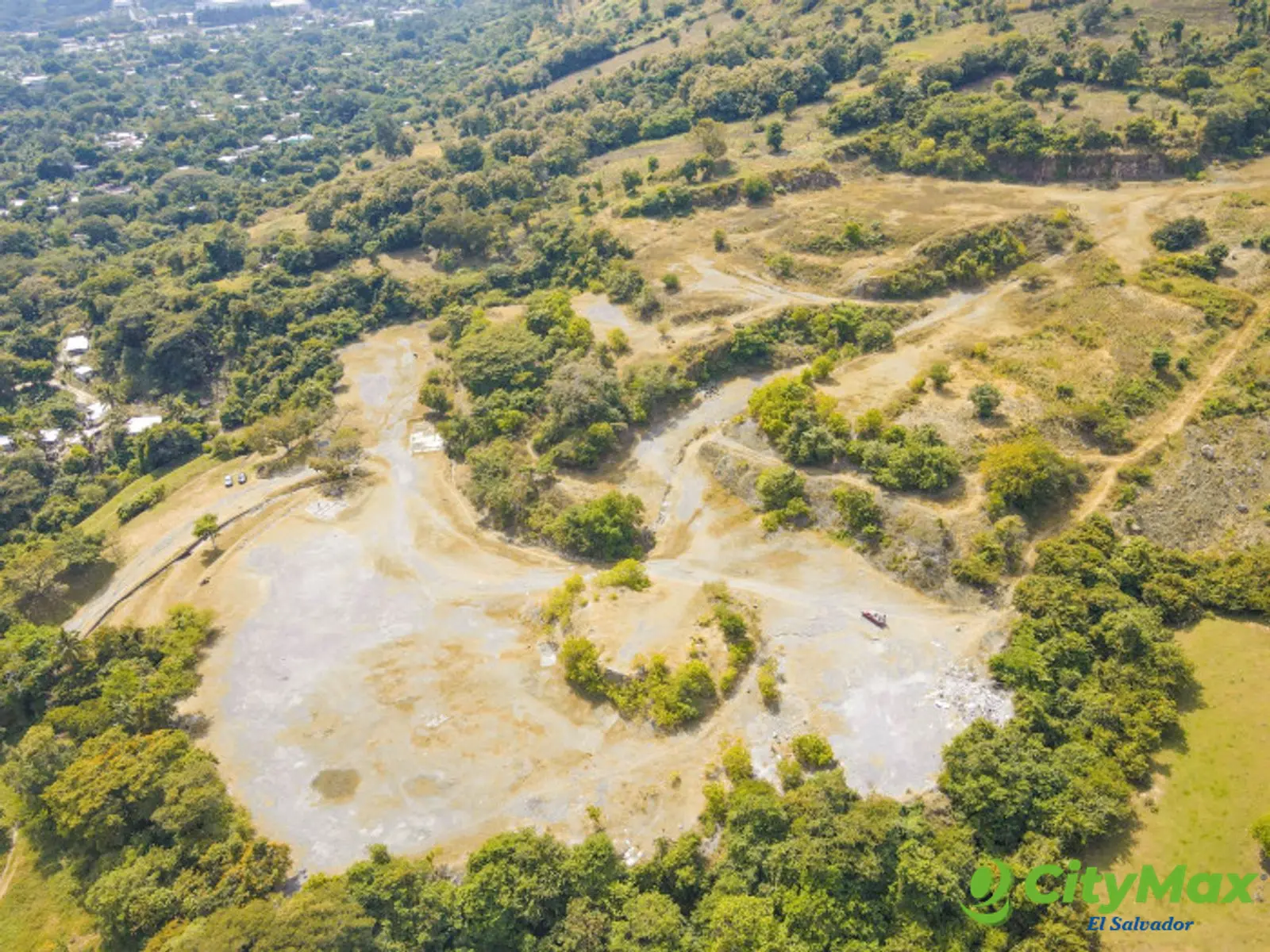 14 manzanas de terreno en venta en Joya Galana Nejapa  - foto 4