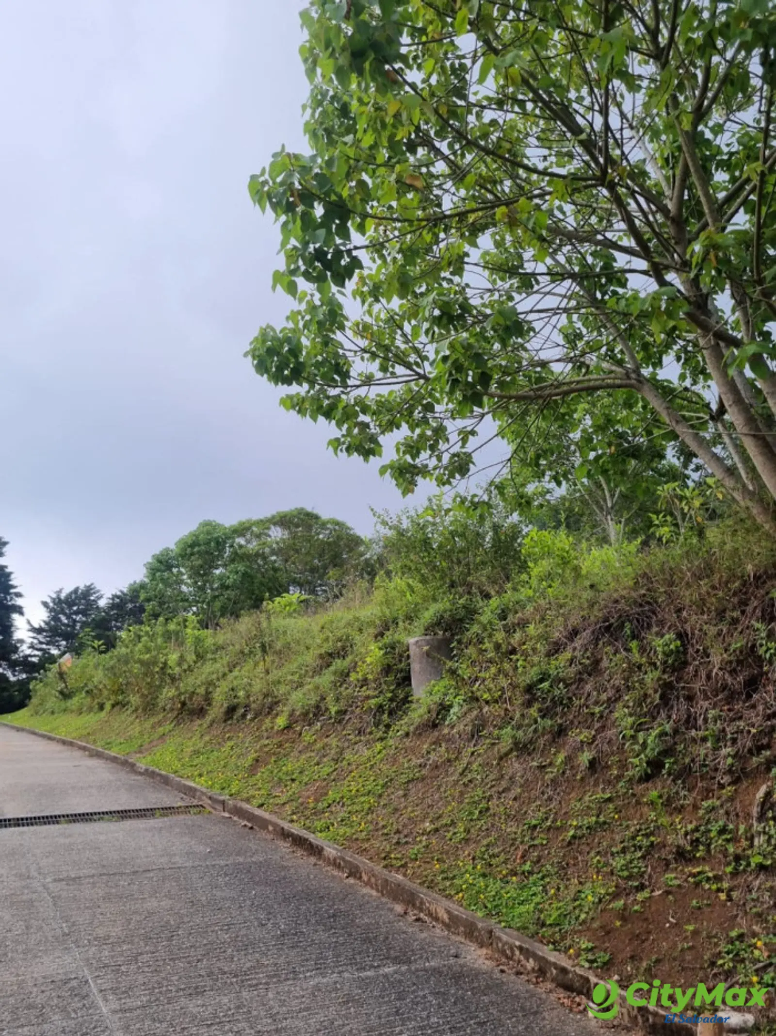 Compra tu terreno en Guate en Residencial Casa y Campo  - foto 6