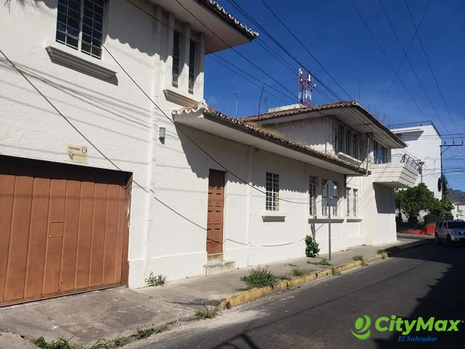 Alquiler casa comercial de esquina Centro de Santa Ana  - foto 3