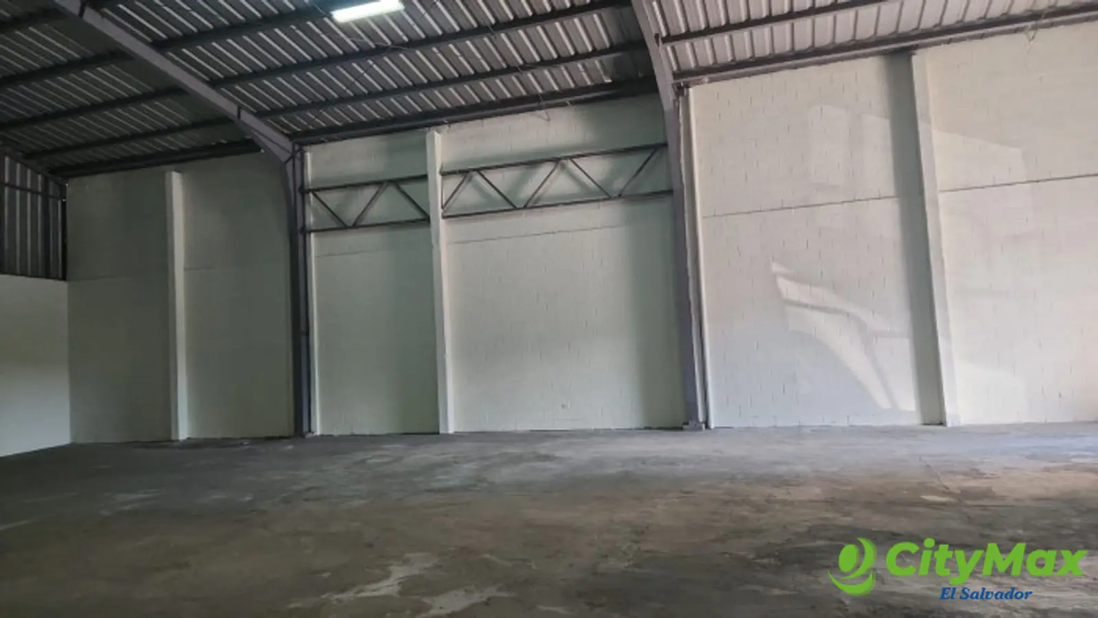 Vendo bodega de 872 mts en Barrio San Miguelito - foto 4