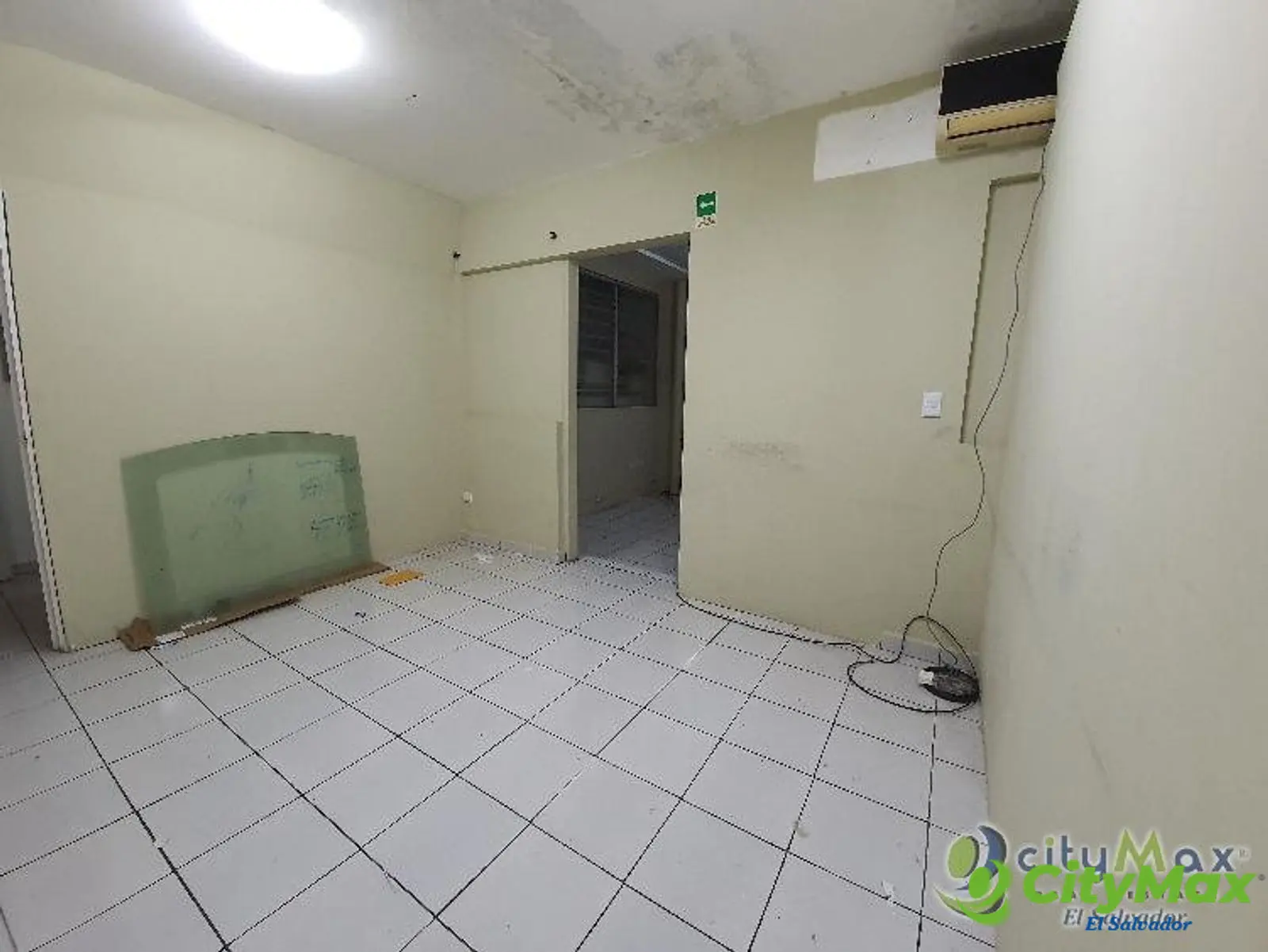 Oficina en ALQUILER en Colonia Escalón - foto 5