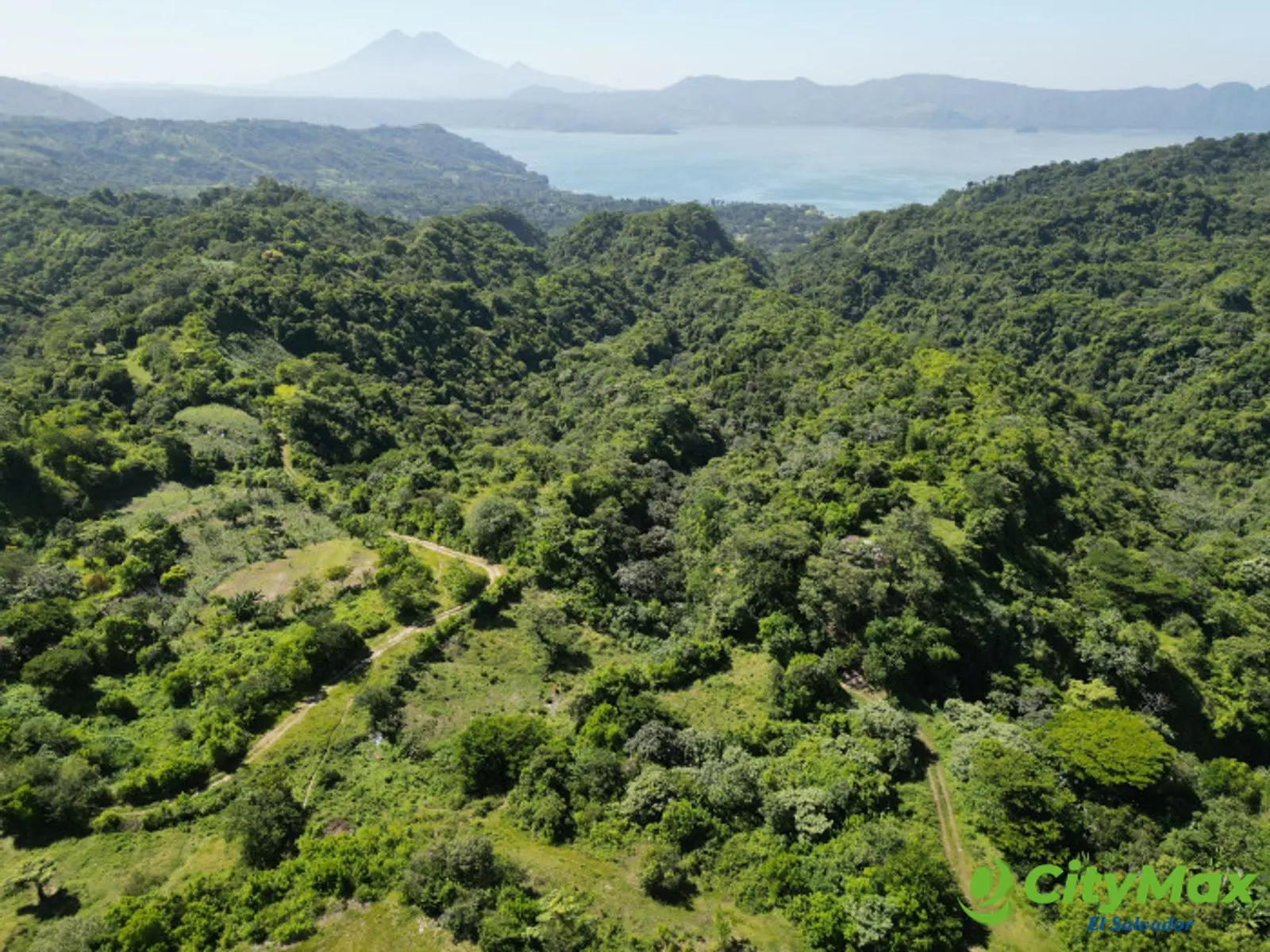34 manzanas con vista al lago de Ilopango ideal paneles - foto 4