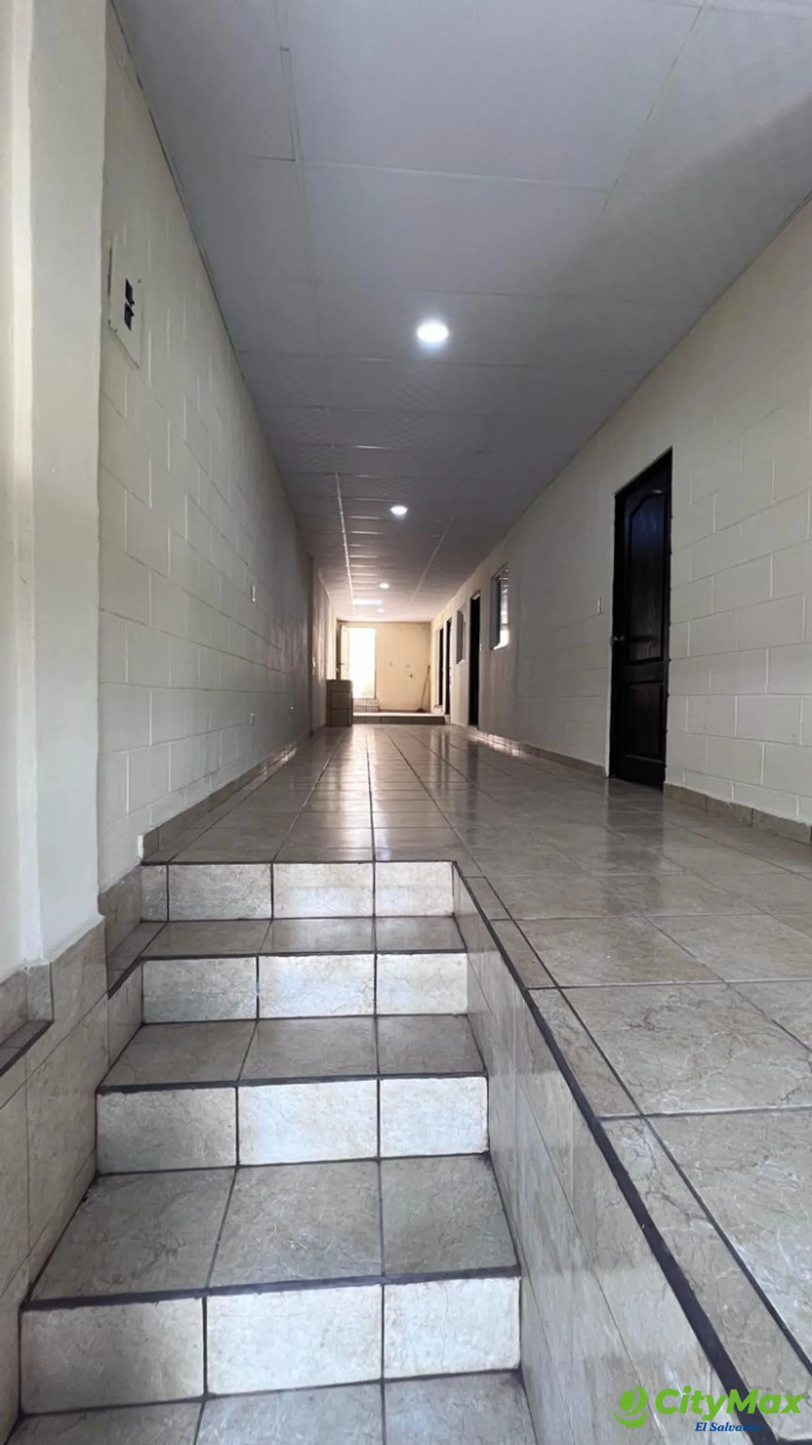 Casa completamente remodelada en Tonacatepeque - Entrada de la casa