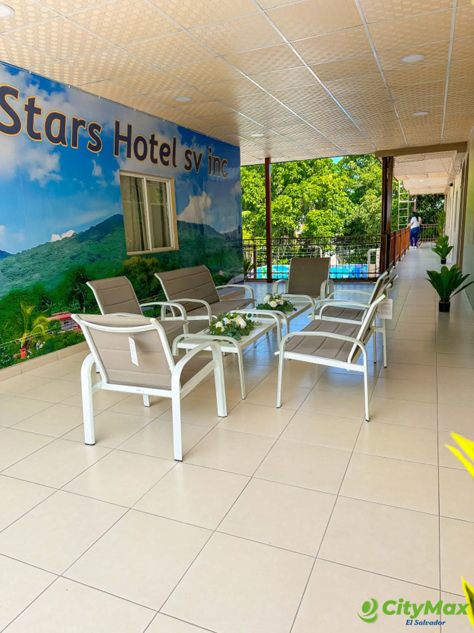 Hotel en venta Berlín Usulután oportunidad de inversión - Sala de estar