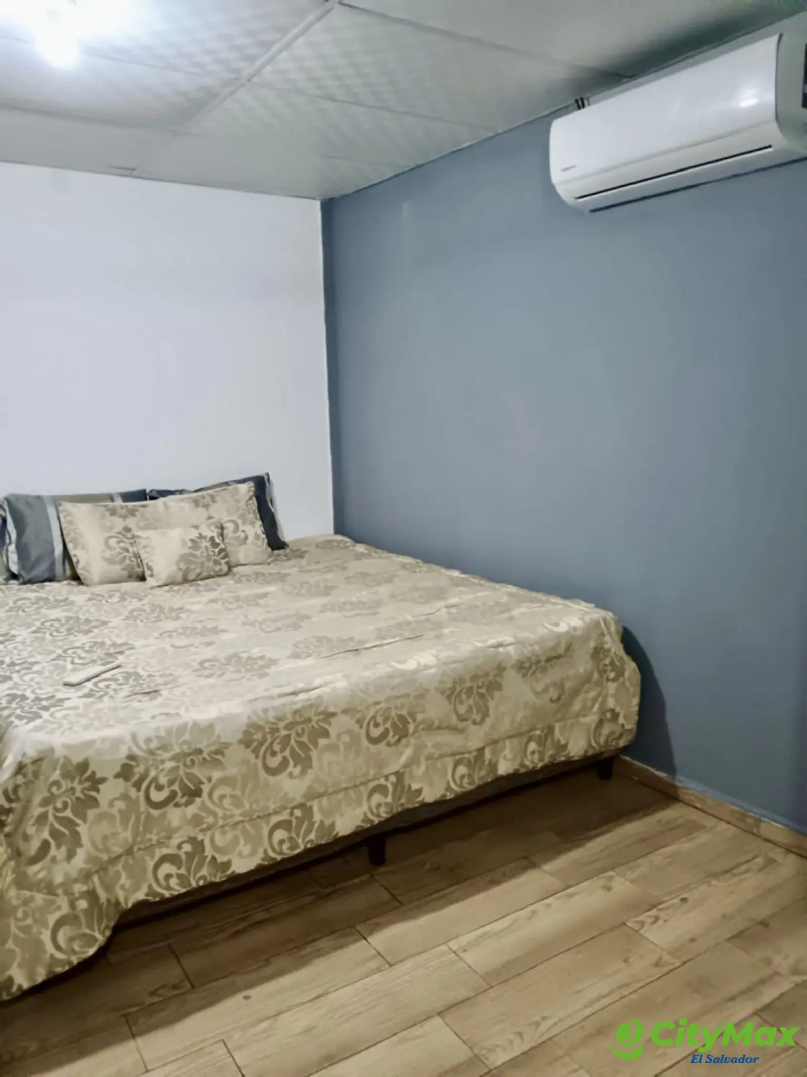Propiedad con ingresos de $40 mil por año x Metrocentro - Dormitorio apartamento primer nivel