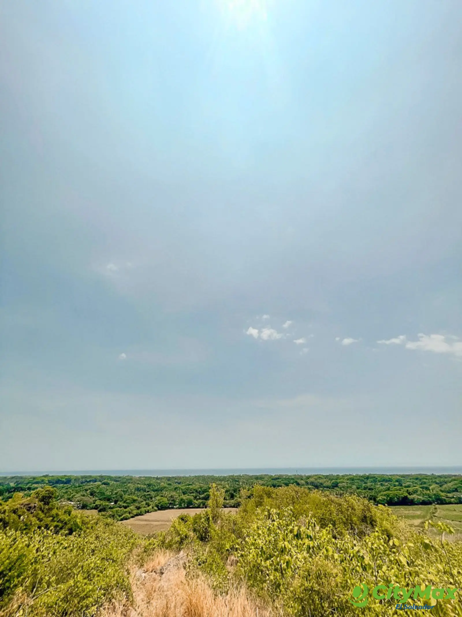 Lote en en venta con Vista al Mar en La Libertad - foto 2