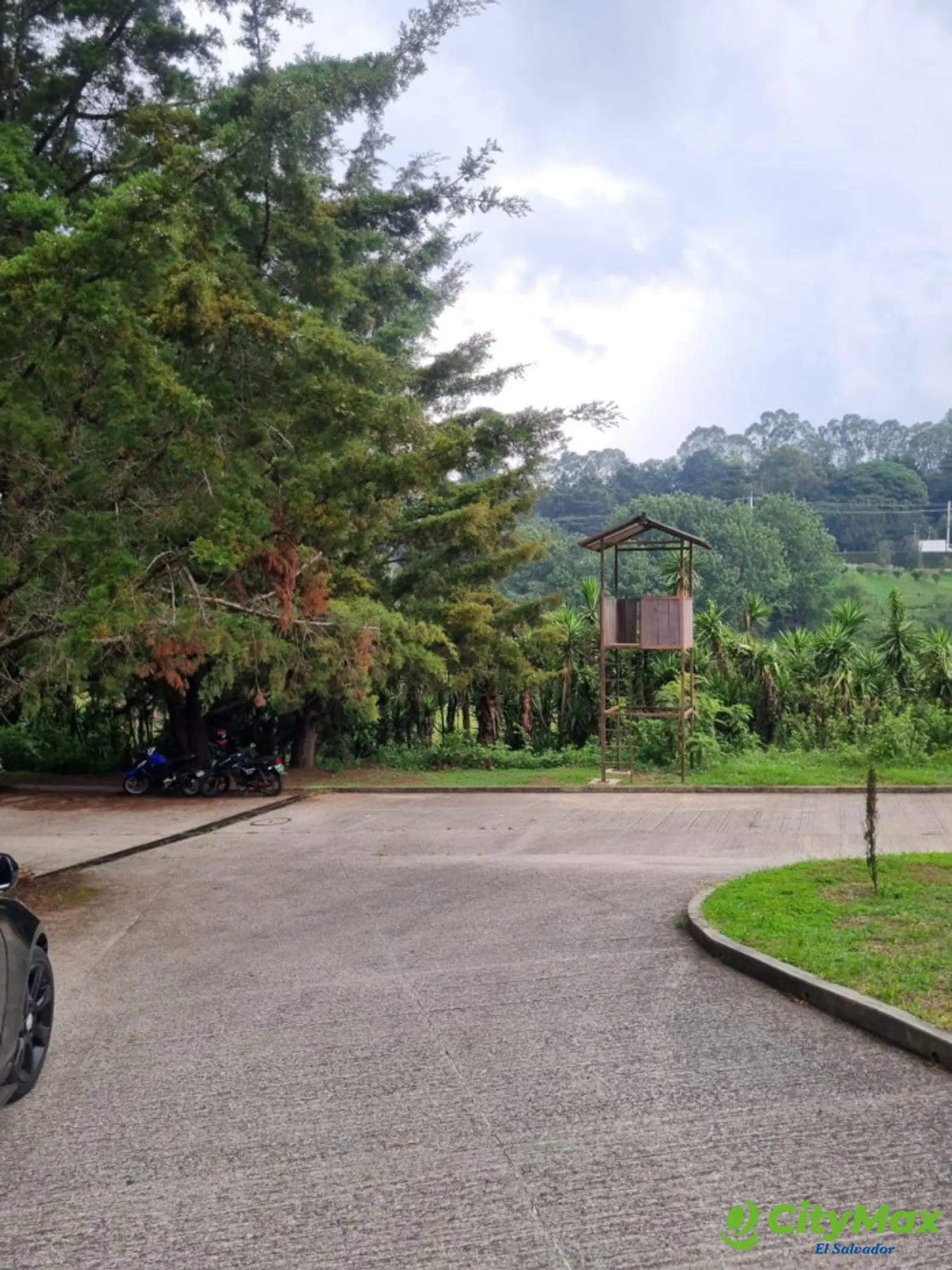 Compra tu terreno en Guate en Residencial Casa y Campo  - foto 4