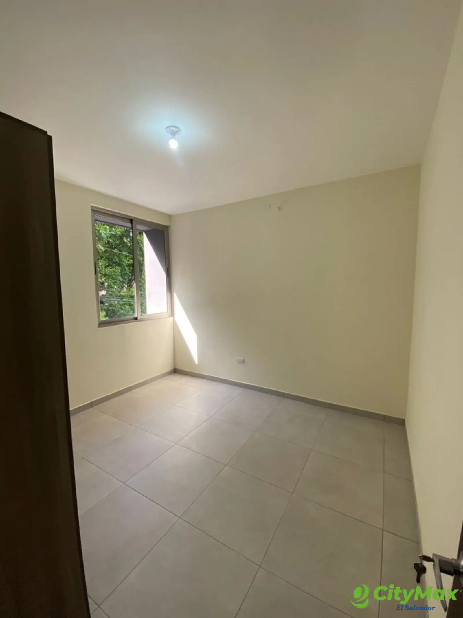 Alquilo apartamento NUEVO en colonia escalón - foto 10