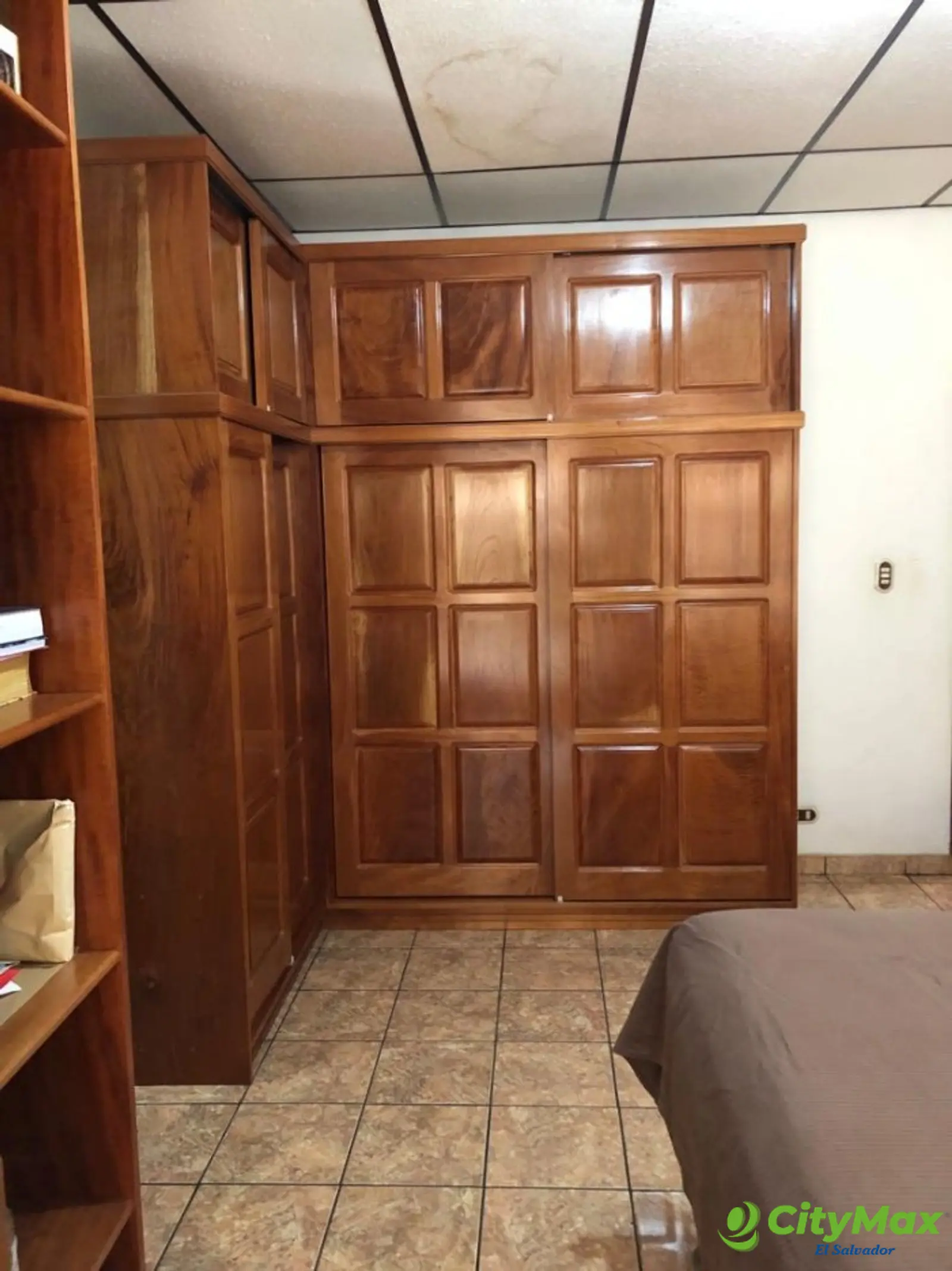 Hermosa Quinta en venta en Santa Ana - foto 27