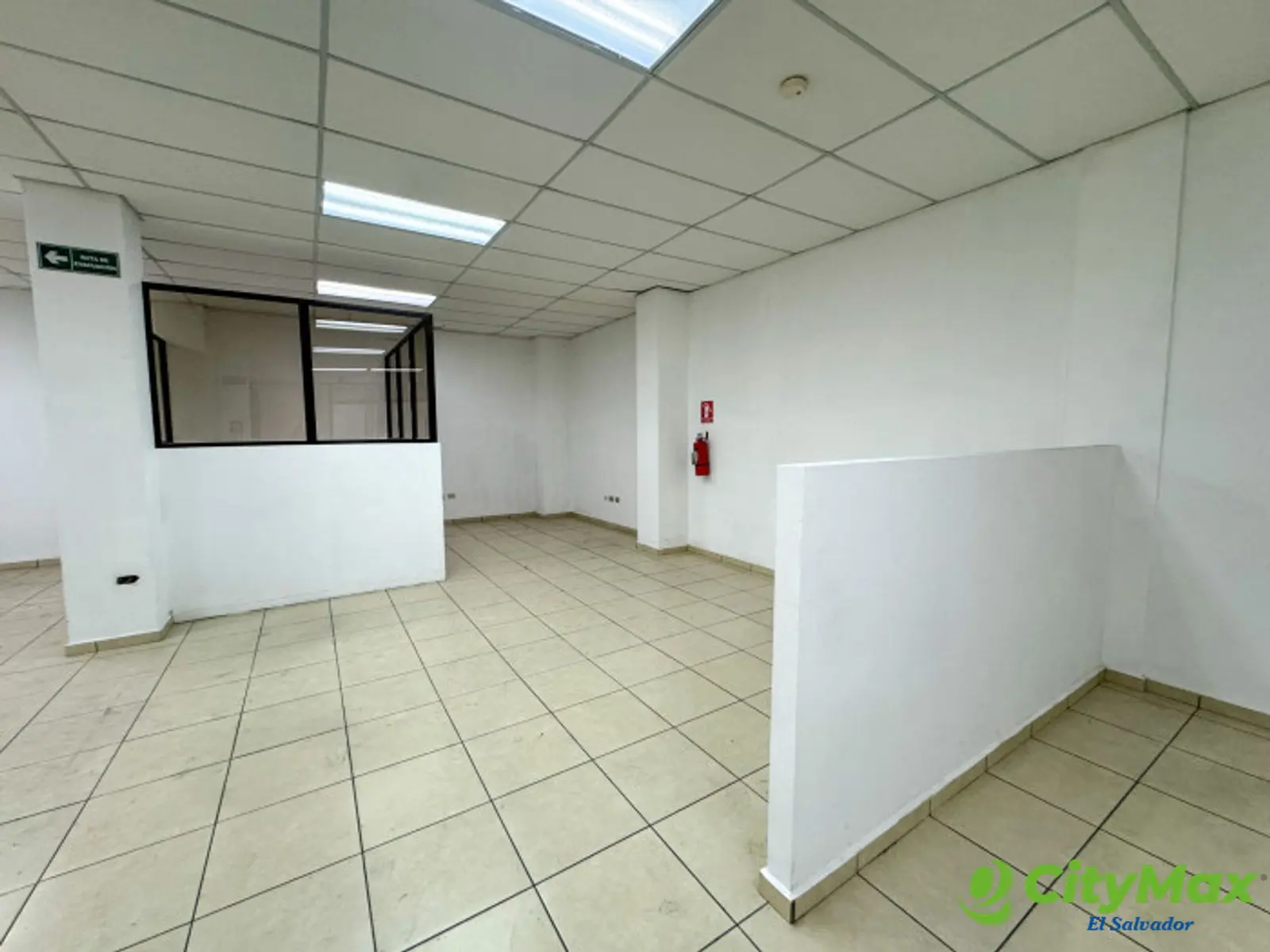 Edificio comercial en venta y renta Colonia Médica  - Tercer nivel