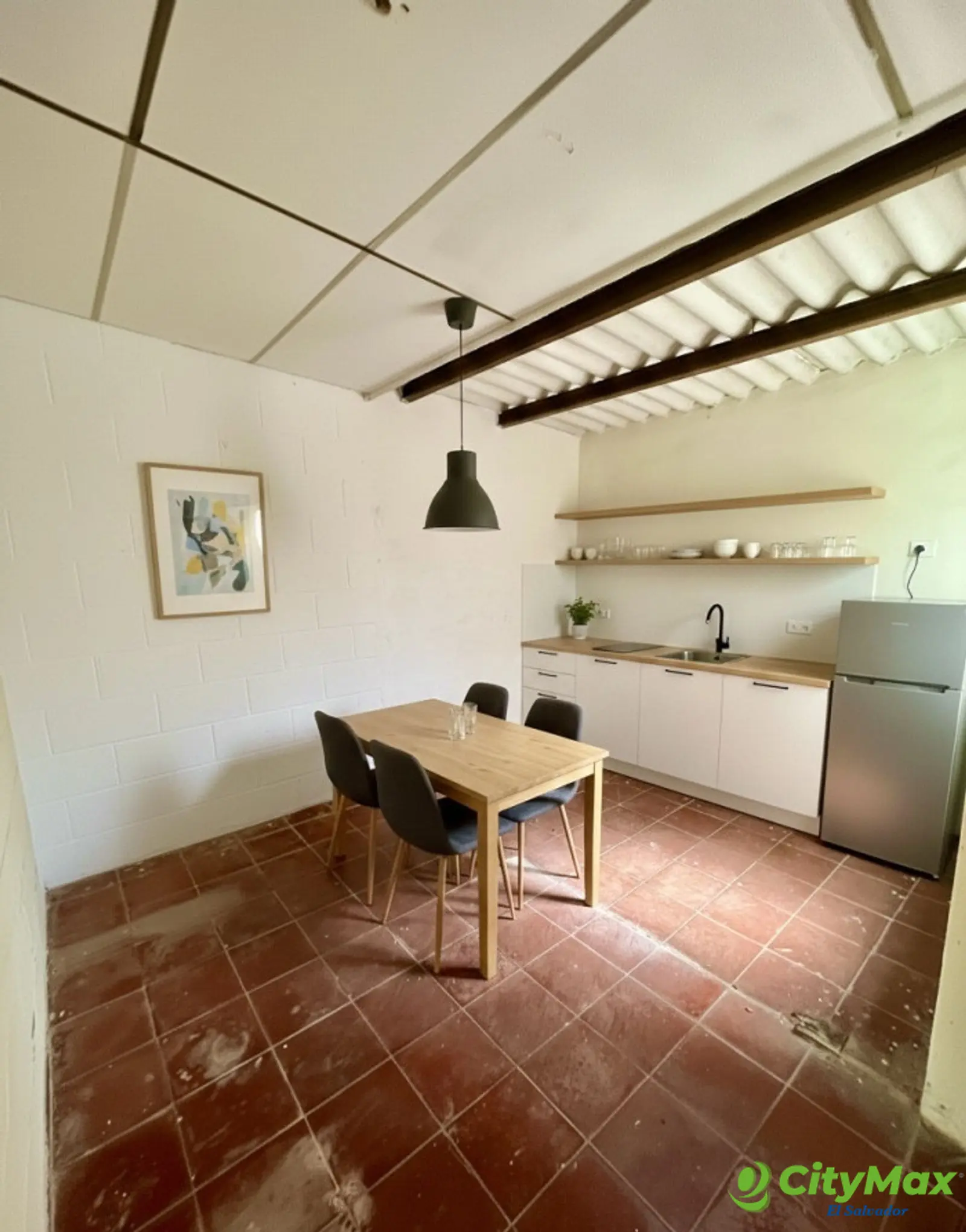 Casa en venta en Altos de Santa Lucia 2 Santa Ana - Imagen con mueble de referencia - Cocina